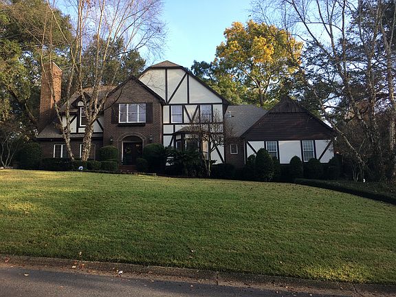 5th image of 4560 Bohemia Dr
