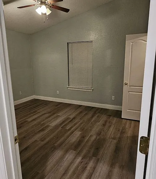 7831 Stallworth Ln — Photo 9