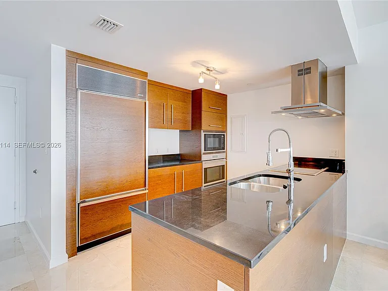 495 Brickell Ave #3505 — Photo 3