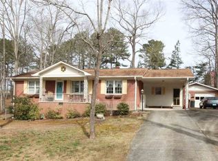 303 Moss Ln, Landrum, SC 29356