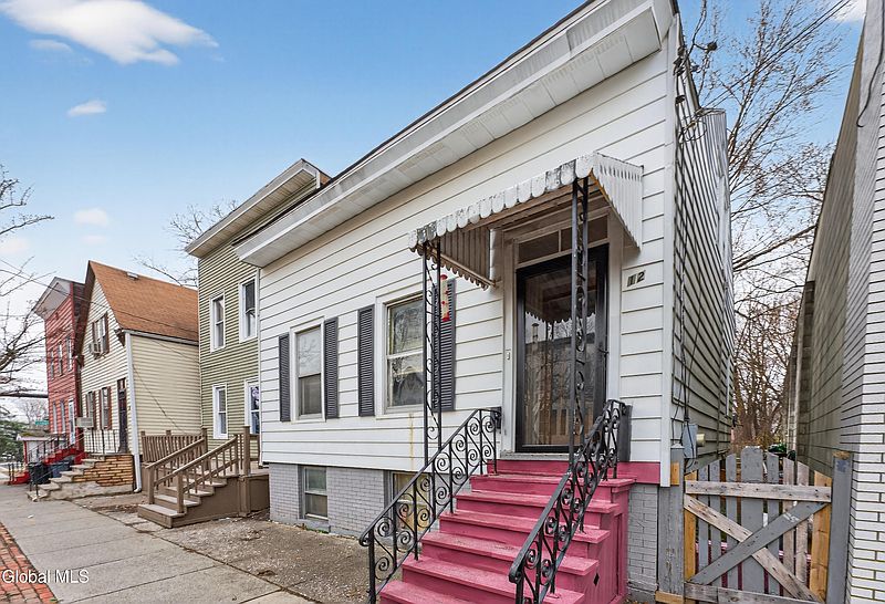 3rd image of 12 Quail Street