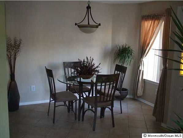 2nd image of 1013 Harbour Club Dr