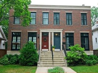 2765 Prairie Ave, Evanston, IL 60201