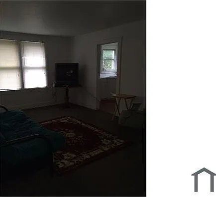 2 bed, 900 sqft, $1,000 — Photo 2