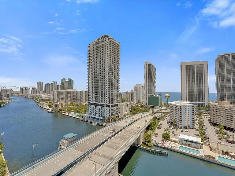 2600 E Hallandale Beach Blvd #T1902 — Photo 79