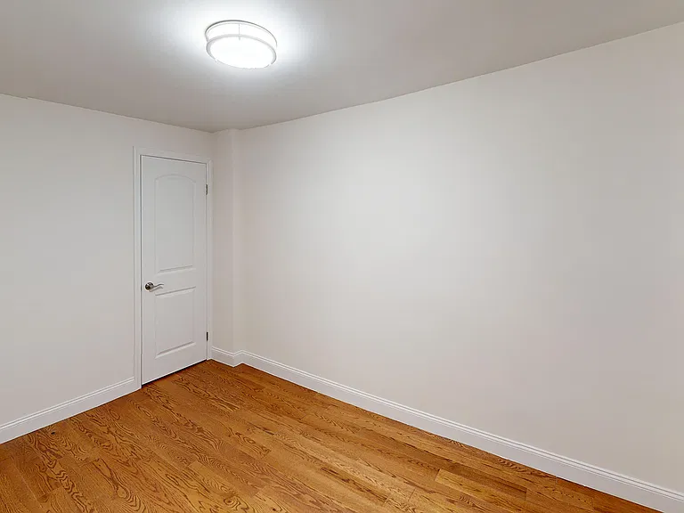 635 2nd Ave #4R — Photo 13