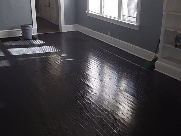 2nd image of 5031 Bellefontaine Ave