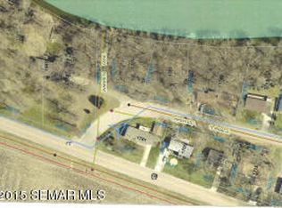 1701 Oakwood Ter, Albert Lea, MN 56007