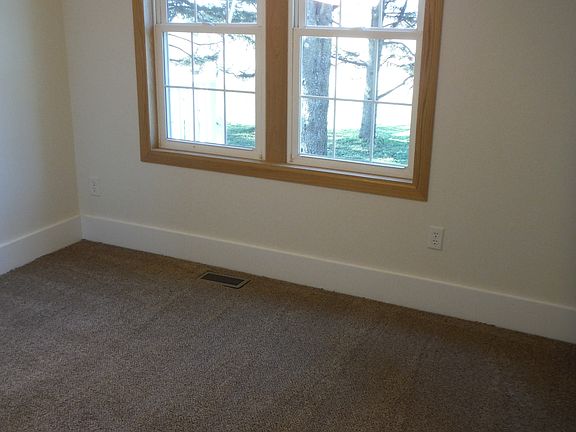 Bedroom 1, main floor