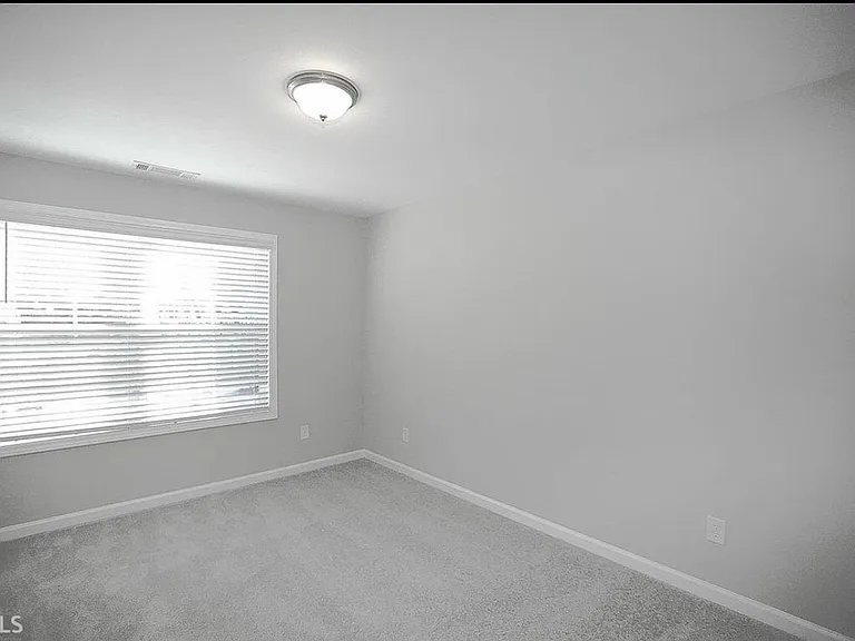 679 Lansing Grove Way — Photo 6