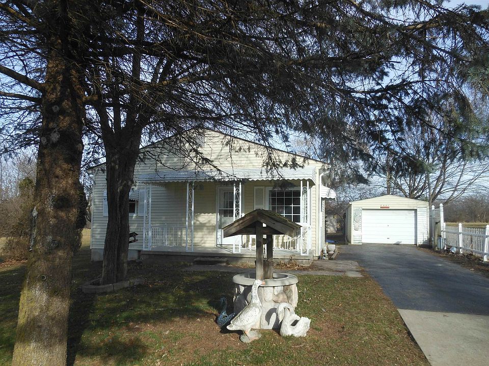 8441 East St, Millington, MI 48746 Zillow