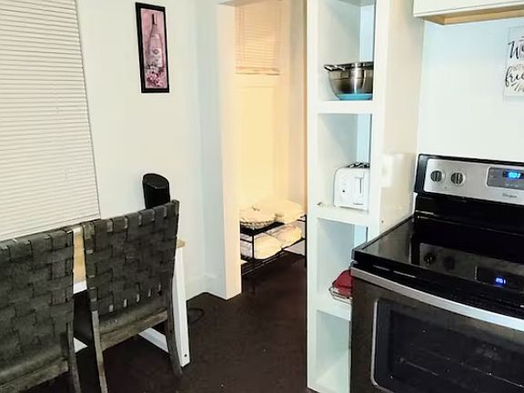 2nd image of 620 Eklund Ave #6