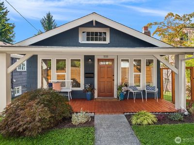 533 N 73rd Street, Seattle, WA, 98103