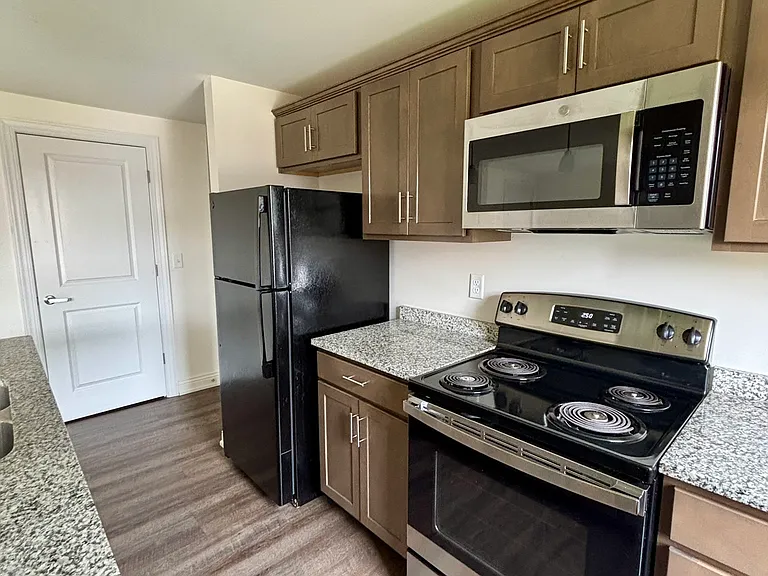 Copley Court — Photo 11