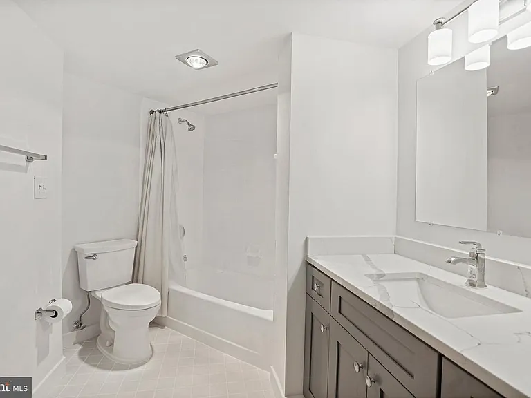 2320 Wisconsin Ave NW #309 & P-1 — Photo 10