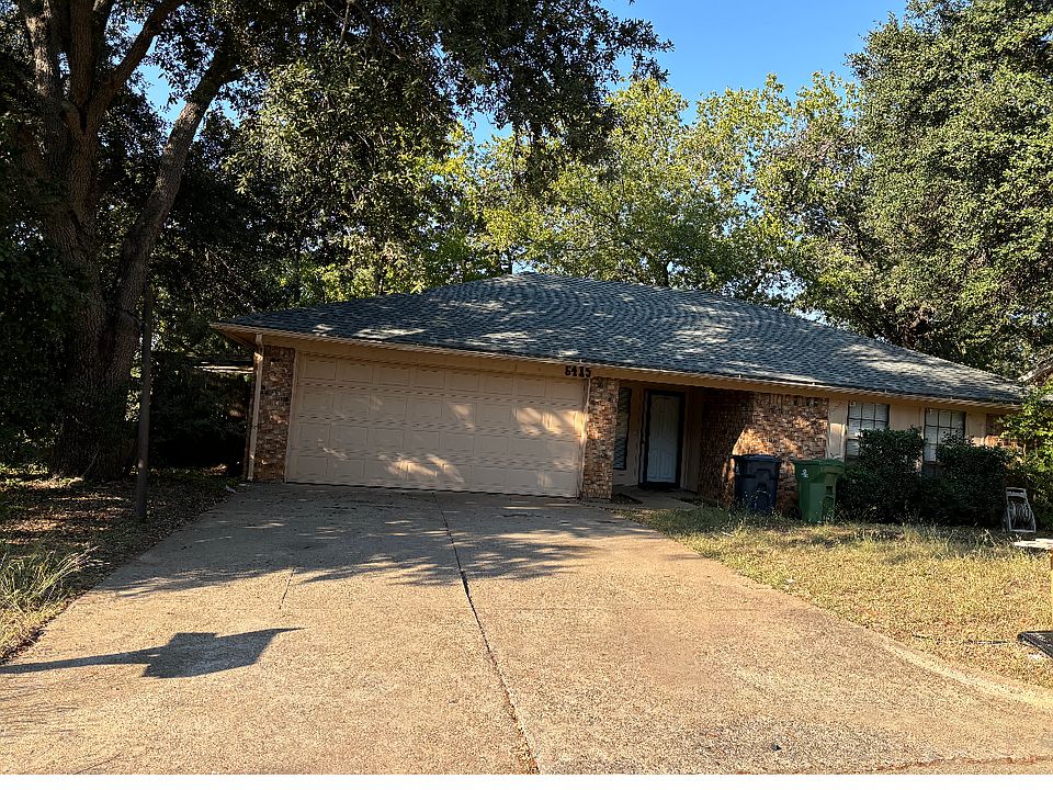 1st image of 6415 Woods Edge Dr