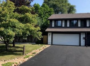 1287 106th Ave NW, Coon Rapids, MN 55433