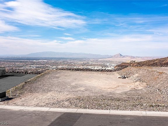 2nd image of 1156 Alpine Ledge Dr