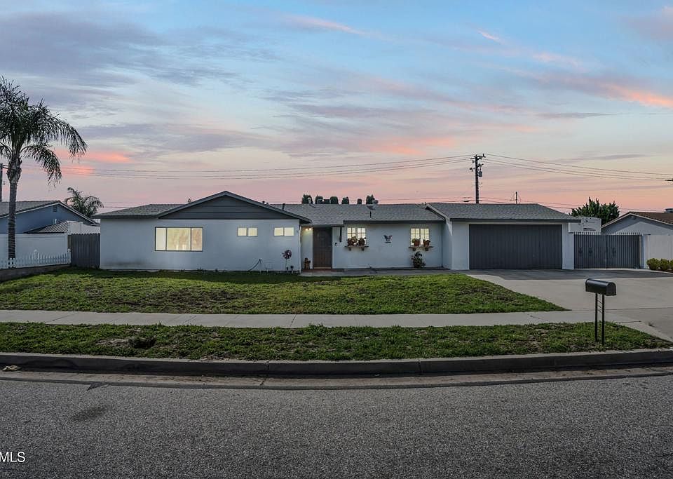 1st image of 4056 Cochran St