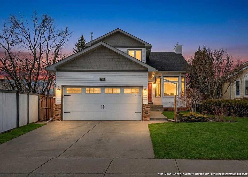 1st image of 228 E Riverside Close SE