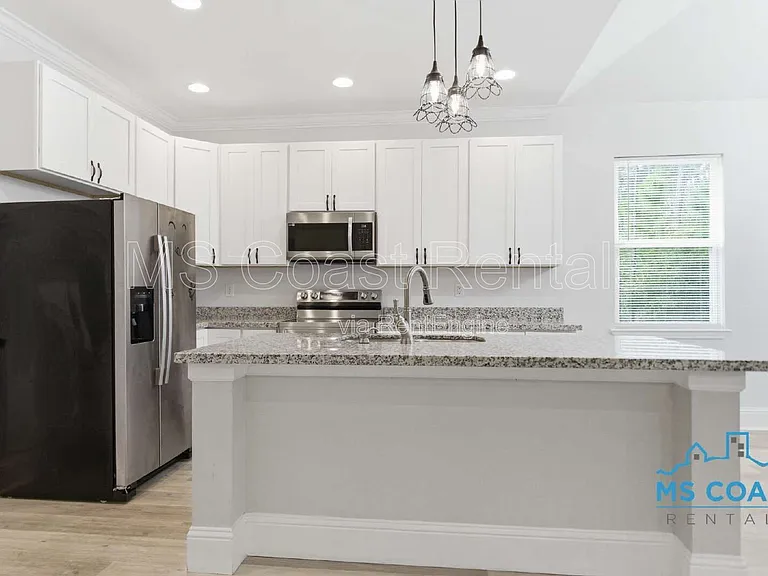 15334 Oak Creek Cv — Photo 10