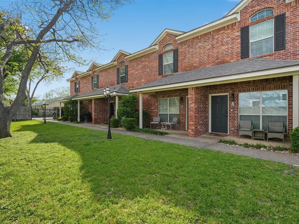 1809 S 11th St APT B, Waco, TX 76706