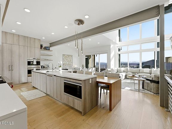 5th image of 2752 W High Mountain Rd #1901