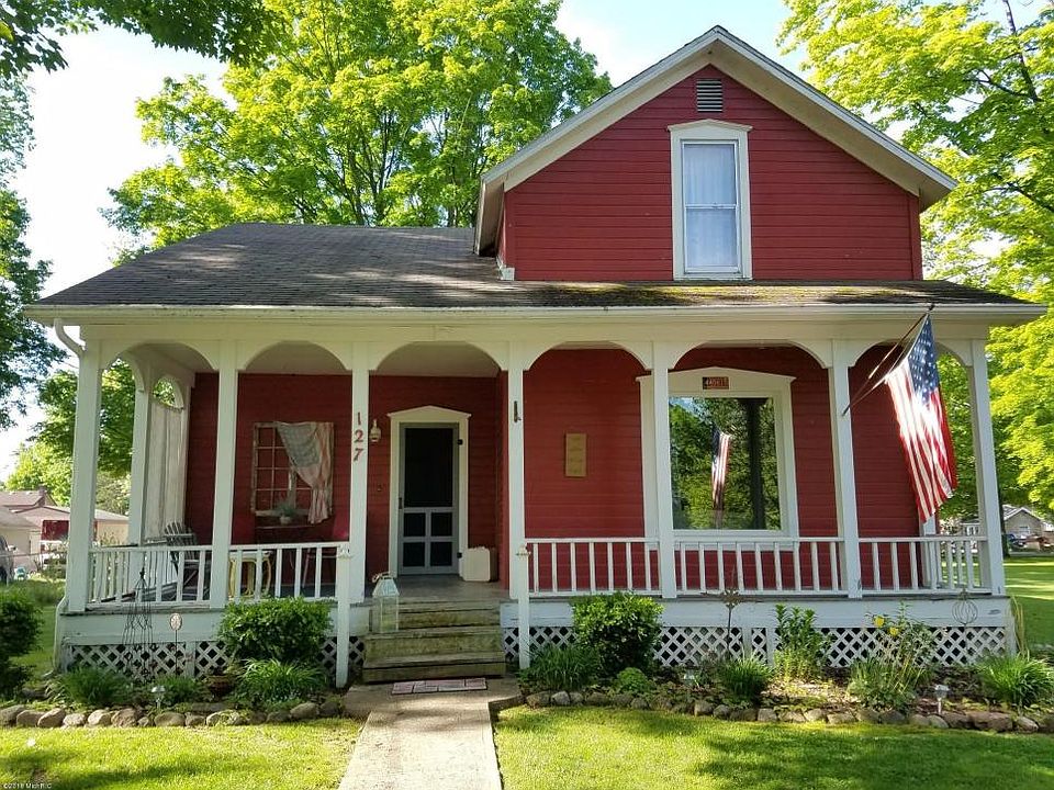 1st image of 127 W Ann St