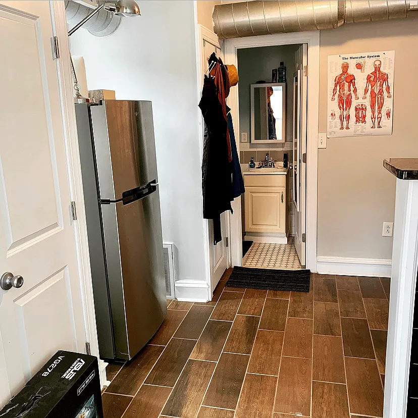 Studio, 325 sqft, $1,100 — Photo 4