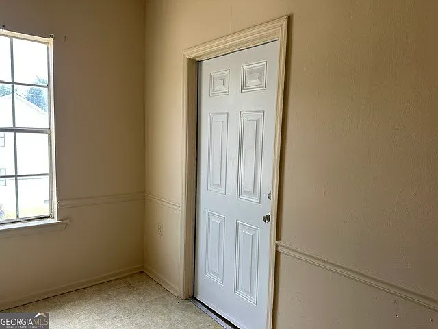 102 W Inman St #4 — Photo 2