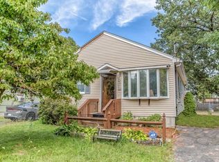 137 Avery St, Springfield, MA 01119