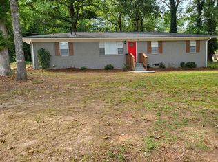 200 Robin Hood Ln, Hampton, GA 30228