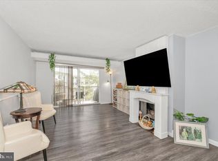 Eos Twenty-one, Alexandria, VA 22304