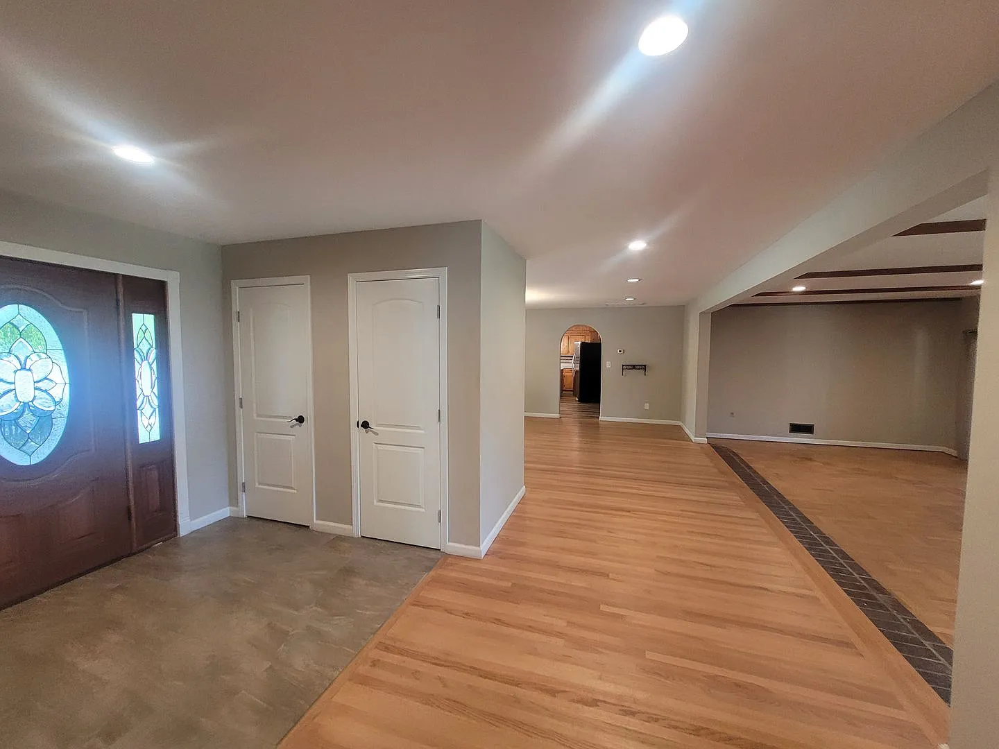 Spacious Carmichael home in Winding Wy / Garfield area — Photo 4