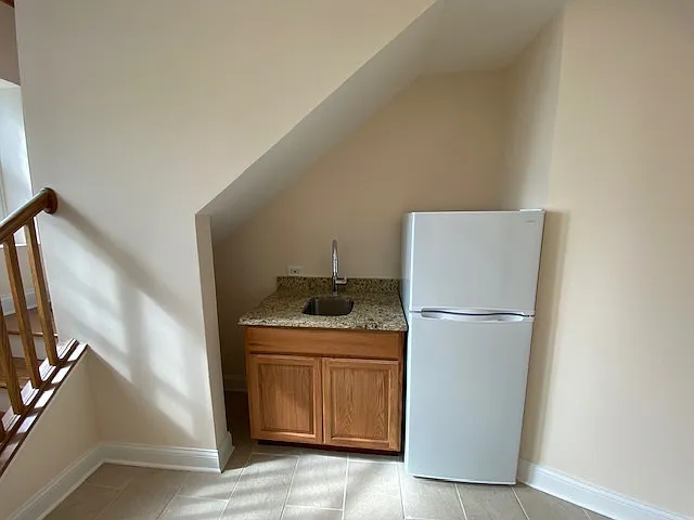1342 W Howard St #1 — Photo 12