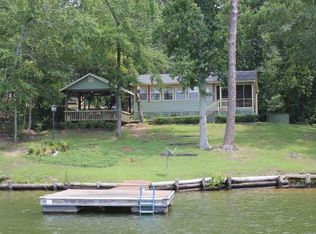 300 Dogwood Cir, Mansfield, GA 30055