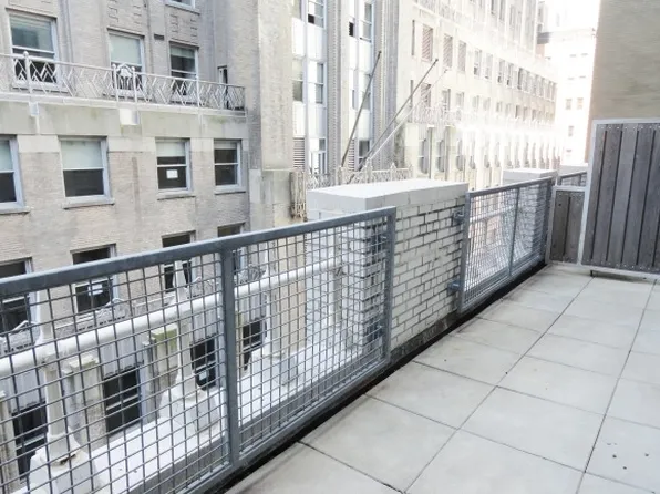 100 Maiden Lane image 19 of 20