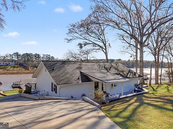 4th image of 291 Burtom Rd