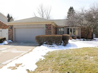 47923 Goldridge Ln, Macomb, MI 48044