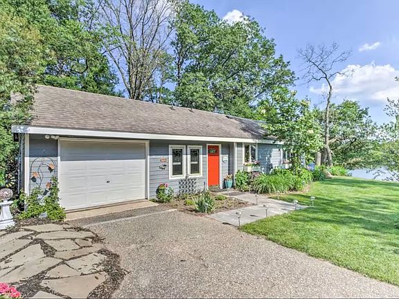 2nd image of 1176 Dakota Ct