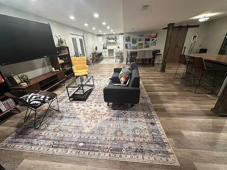 1159 Lancaster Dr #1 — Photo 2