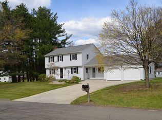 3 Westwood Dr, Wilbraham, MA 01095