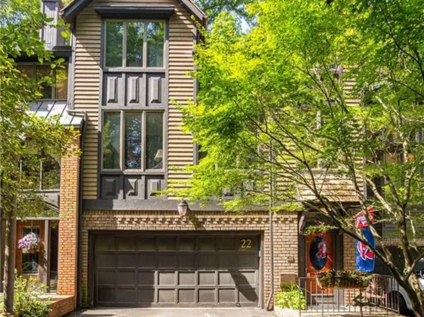 22 Hidden Valley #22, Rocky River, OH 44116
