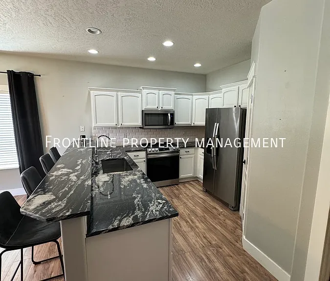 7548 N Dodgin Ave — Photo 7
