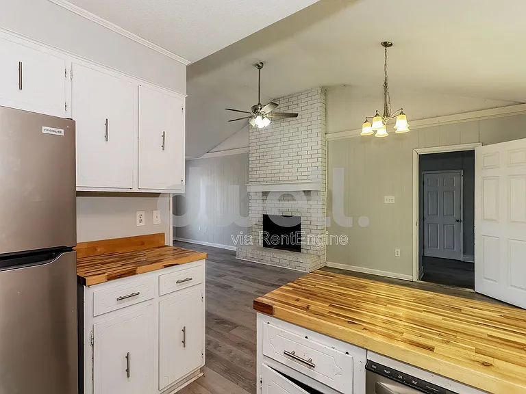 2614 Andorra Dr — Photo 15