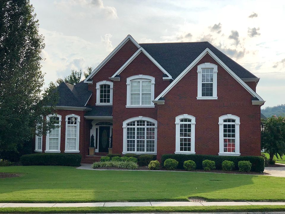 1st image of 32 Champagne Cir