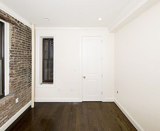 3rd image of 150 16th St #2B