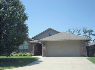 1405 Parke Ave, Midwest City, OK 73130