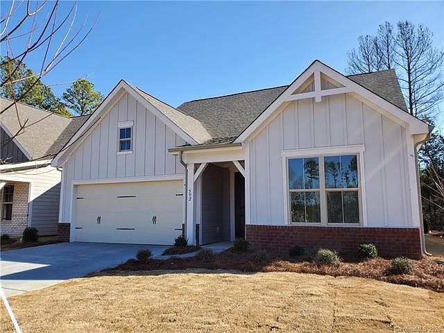 1st image of 592 Rustlewood Way #15