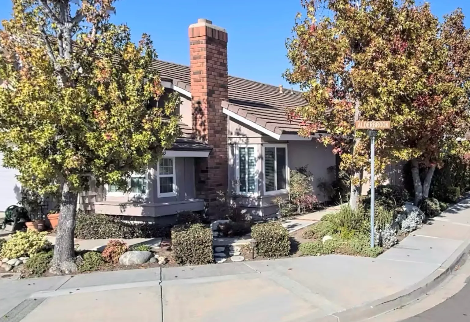 Alderbrook, Irvine — Photo 4